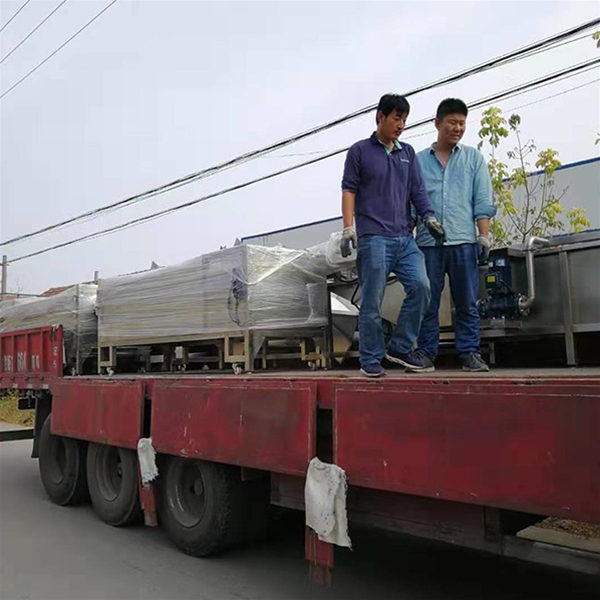 清洗流水线发货现场